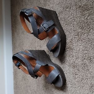 Nine West Blue Leather Wedge Size 8.5